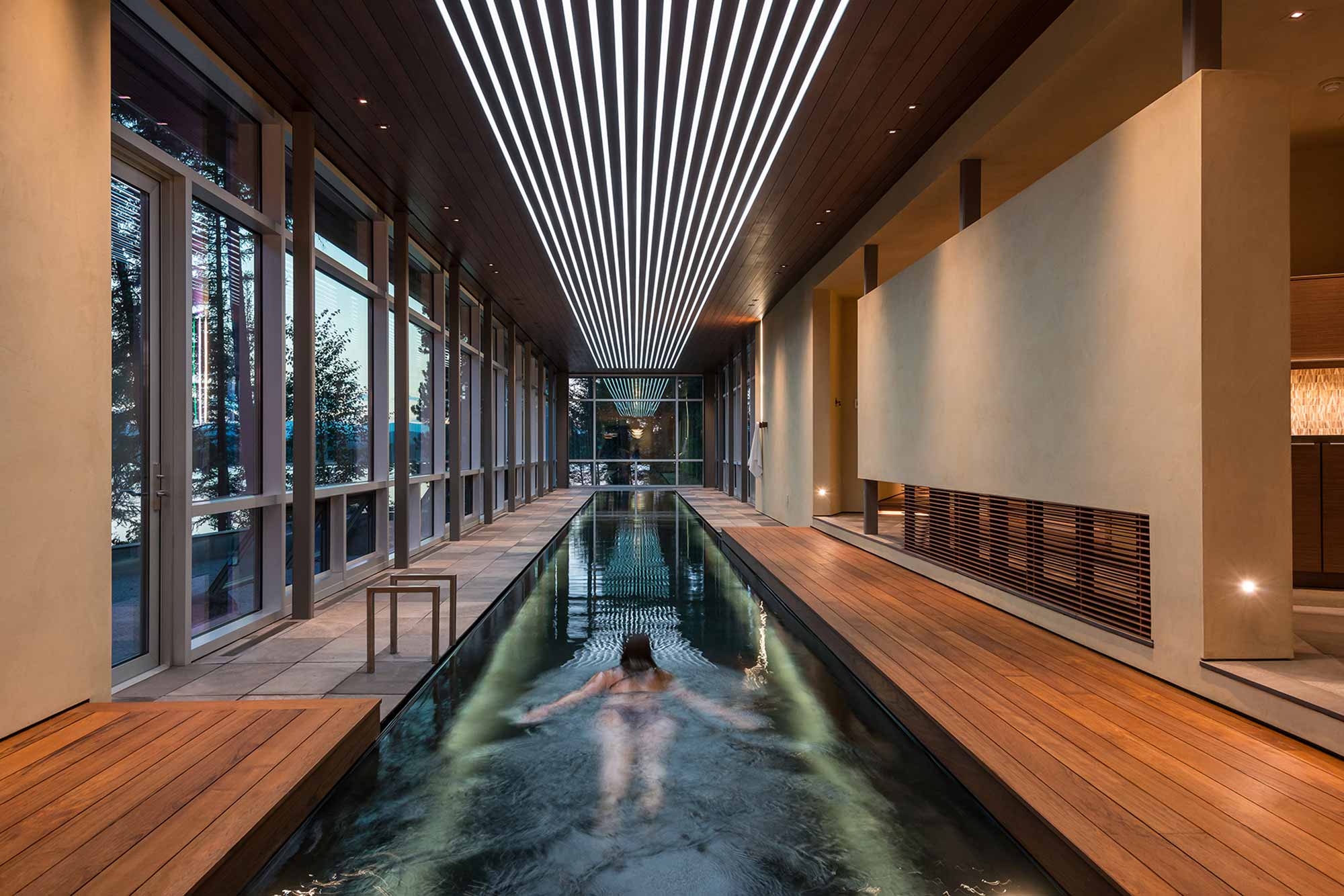 Private Poolhouse and Gallery